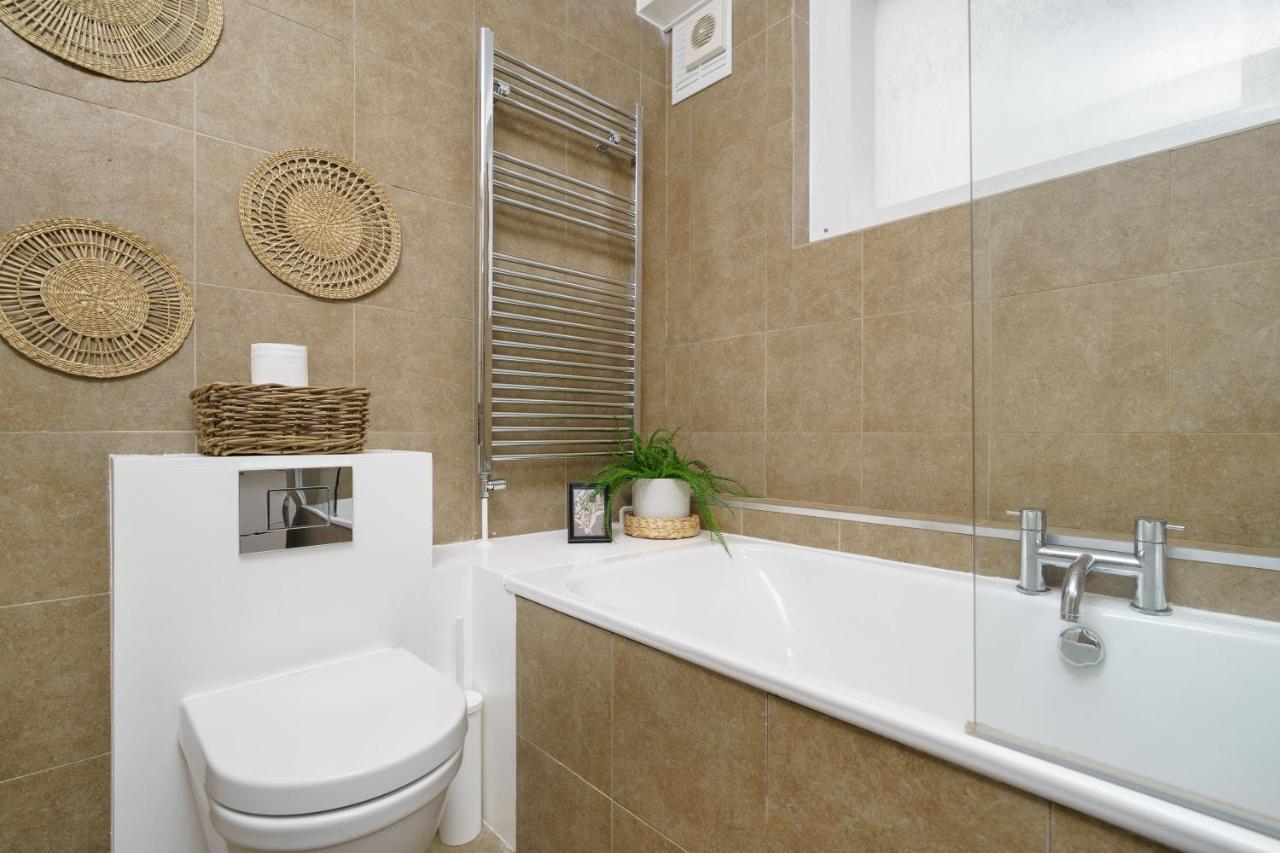 Apartamento Huge & 3 Bedr, 4 Beds, Covent Gdn *