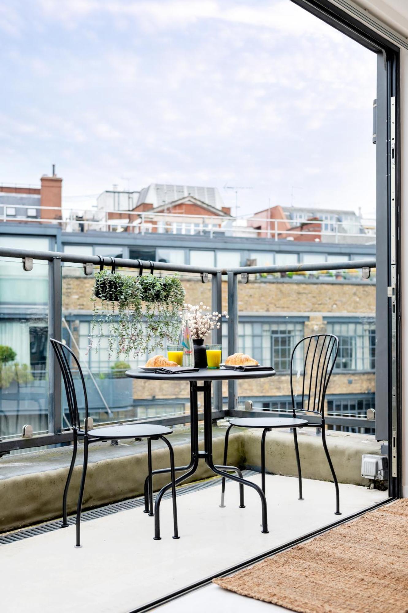 Huge & 3 Bedr, 4 Beds, Covent Gdn Apartamento *