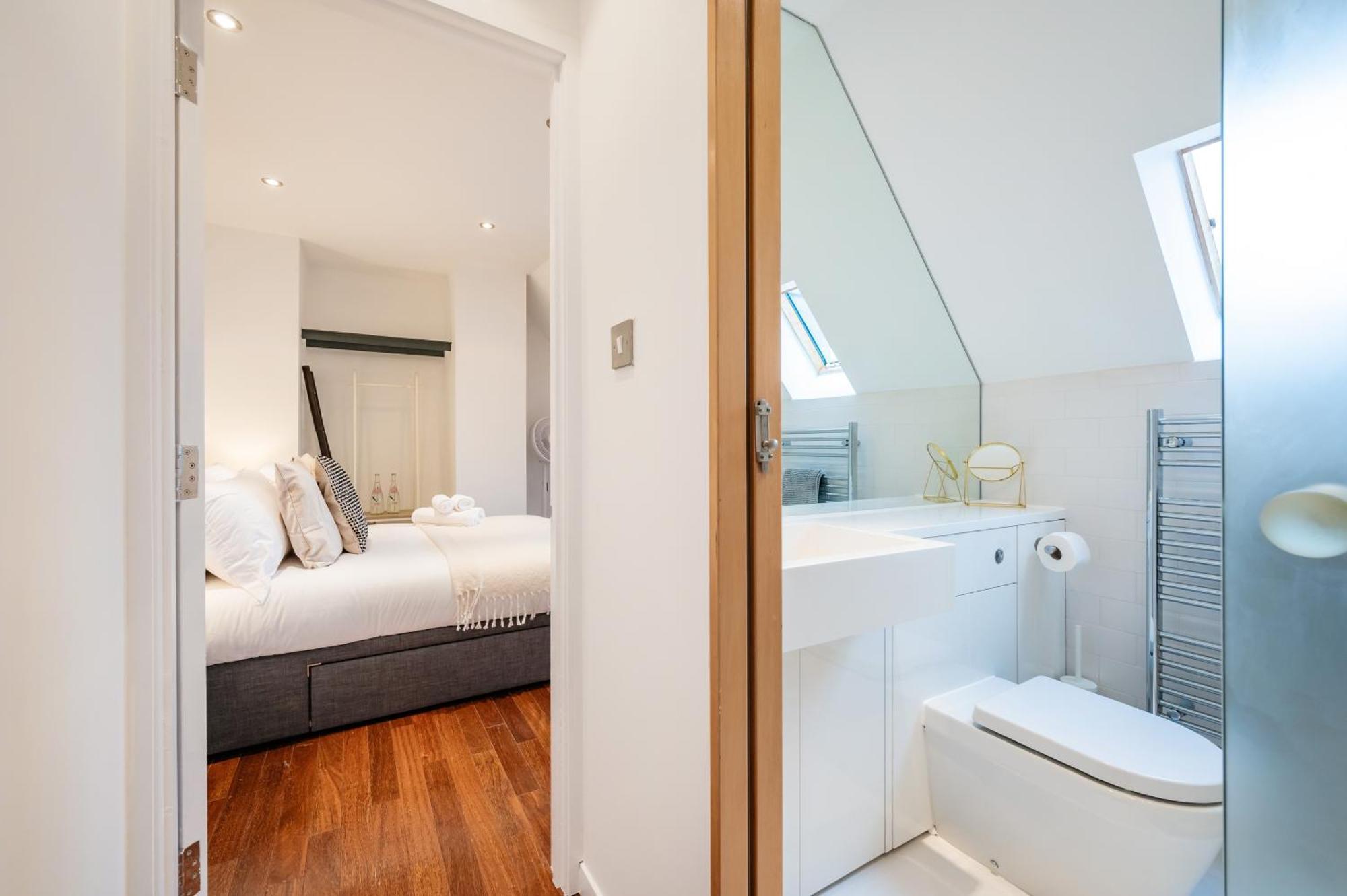 Apartamento Huge & 3 Bedr, 4 Beds, Covent Gdn *
